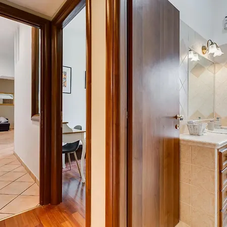 Riccio-flaminio House Rome